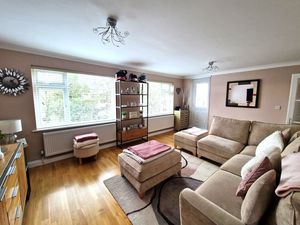 Photo 14- click for photo gallery